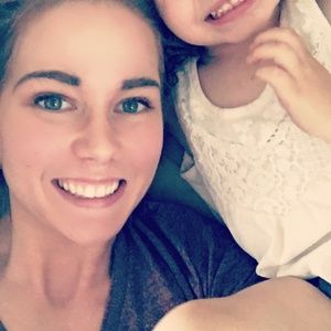 Meet your Posher, Nicole